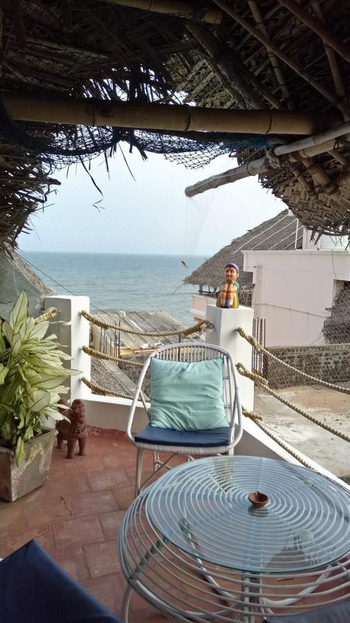 L'Escale Hotel Pondicherry Exterior foto